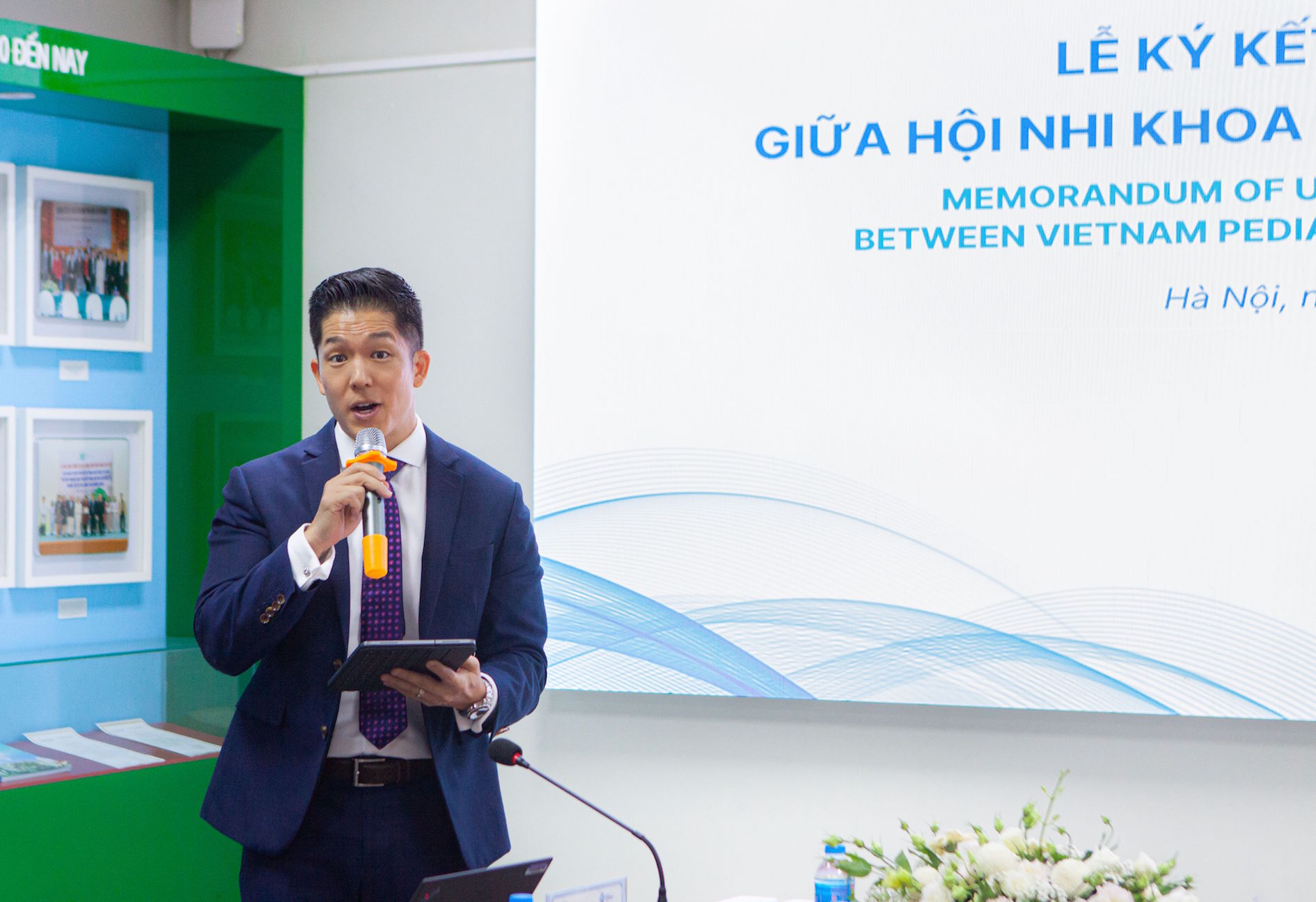 Pfizer Vietnam inks MoU for child healthcare with Vietnam Pediatrics Association